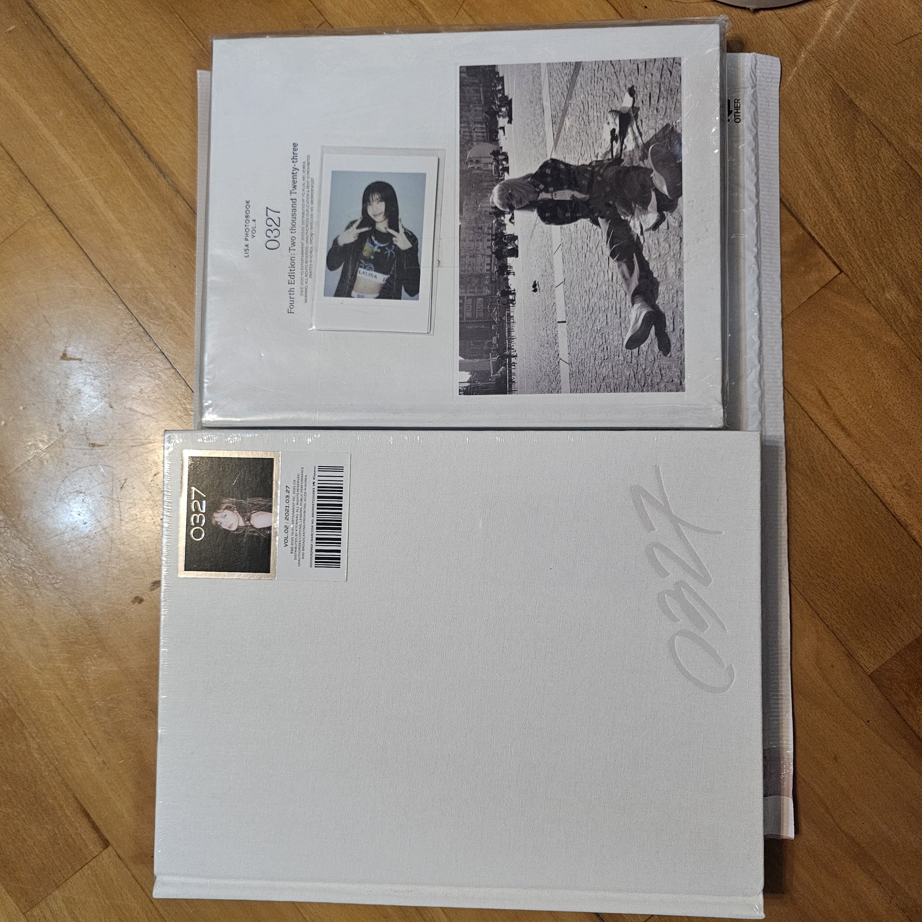 BLACKPINK(LISA) 0327 PHOTOBOOK 寫真書