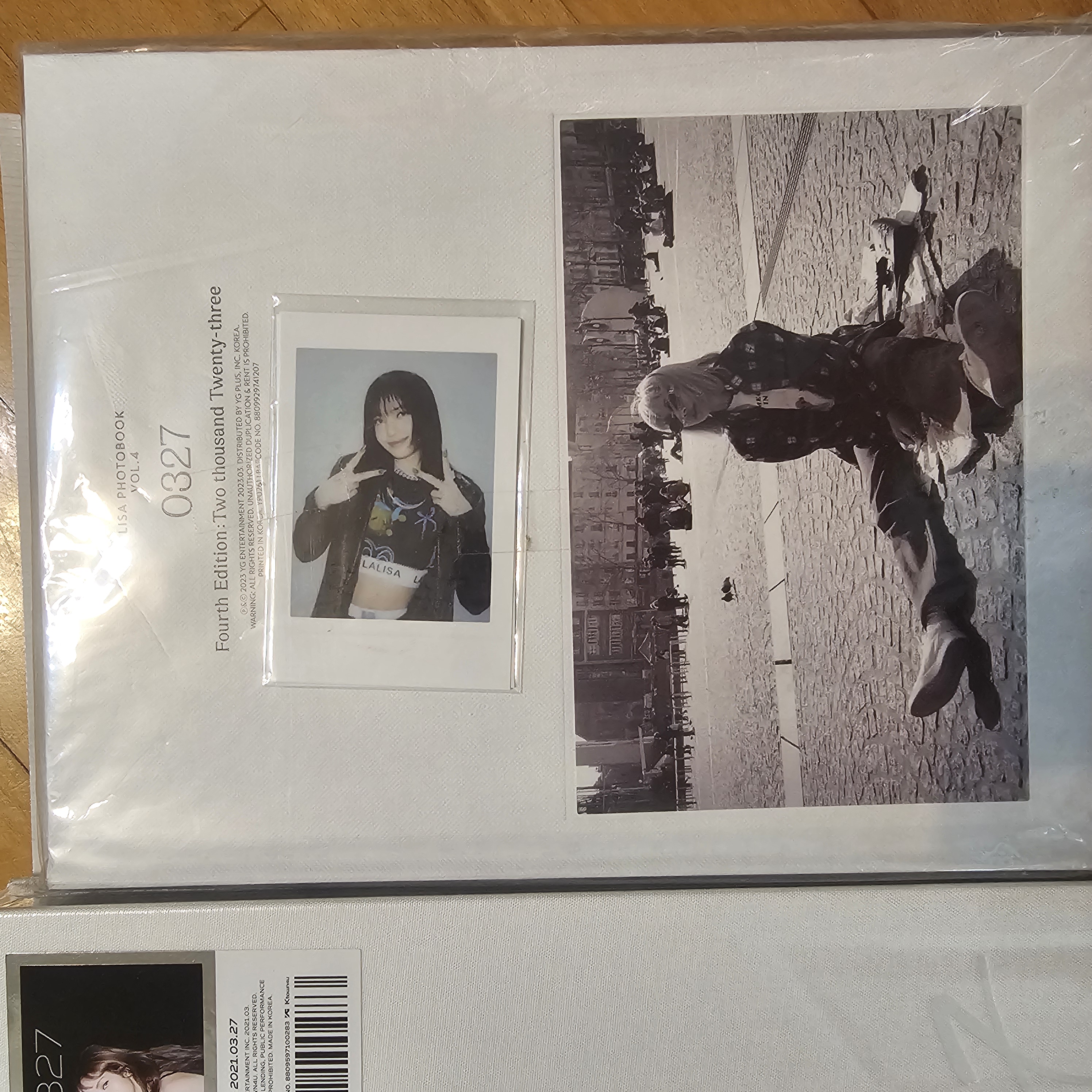 BLACKPINK(LISA) 0327 PHOTOBOOK 寫真書