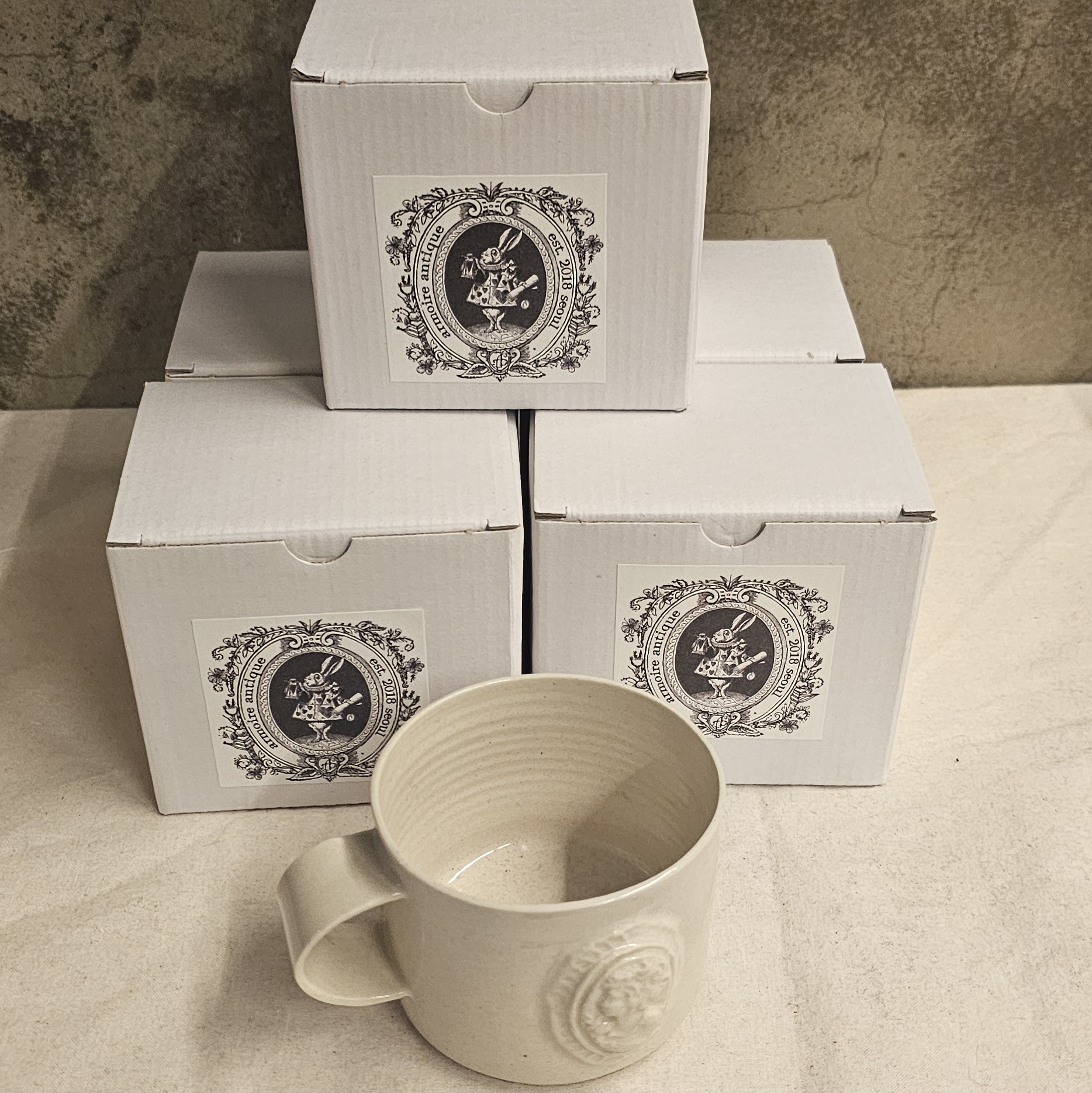 MouseRabbit 鼠兔咖啡廳ARMOIRE衣櫥復古馬克杯